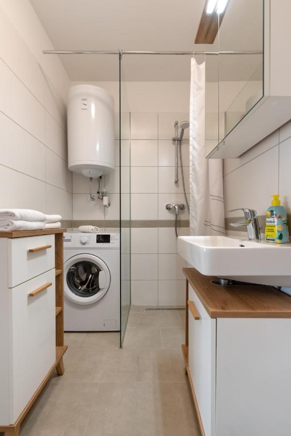 Gruene Ruhelage, 20 Minuten Ins Zentrum Und Parkgarage Wina Bagian luar foto