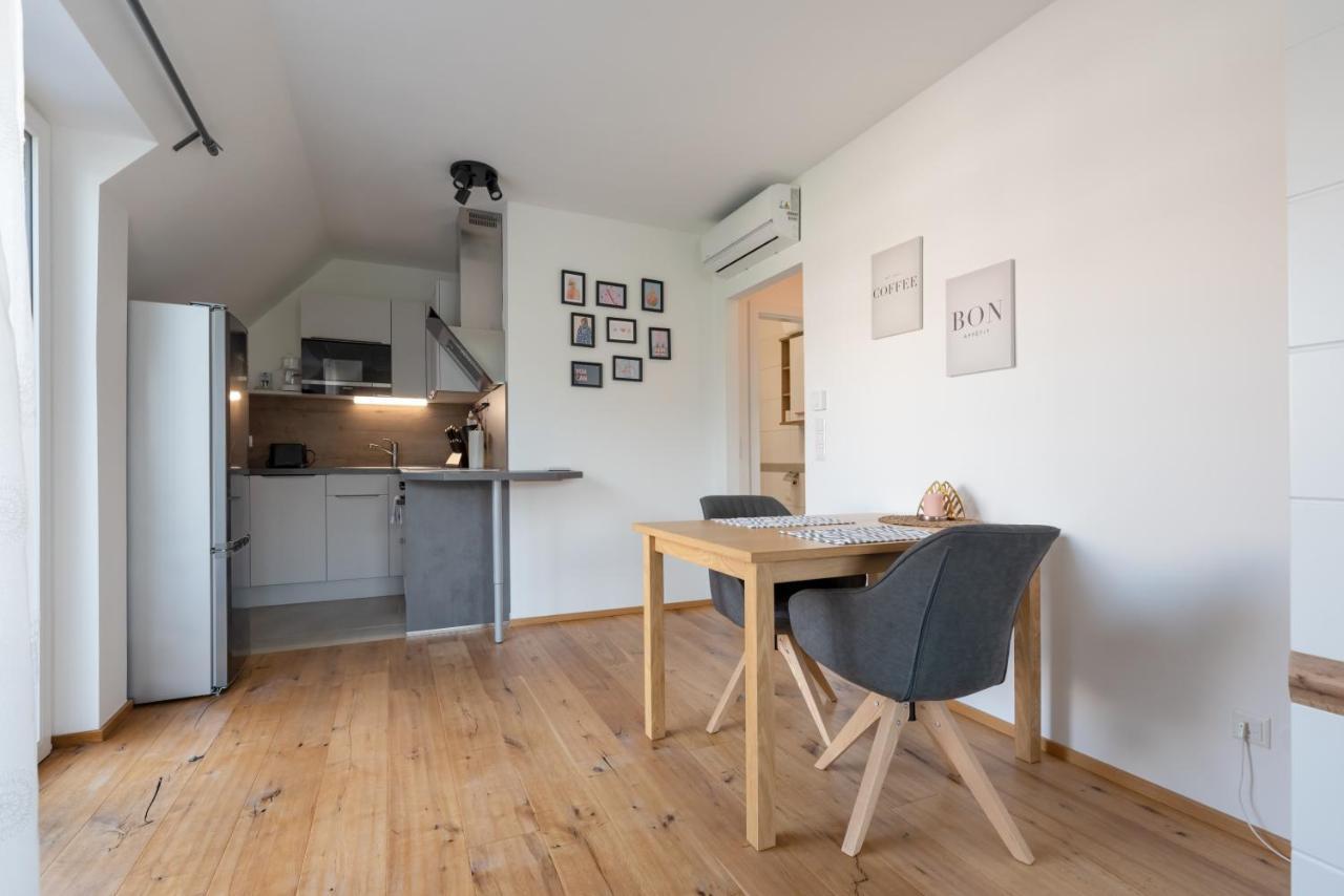 Gruene Ruhelage, 20 Minuten Ins Zentrum Und Parkgarage Wina Bagian luar foto