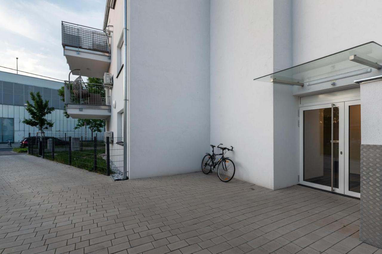 Gruene Ruhelage, 20 Minuten Ins Zentrum Und Parkgarage Wina Bagian luar foto